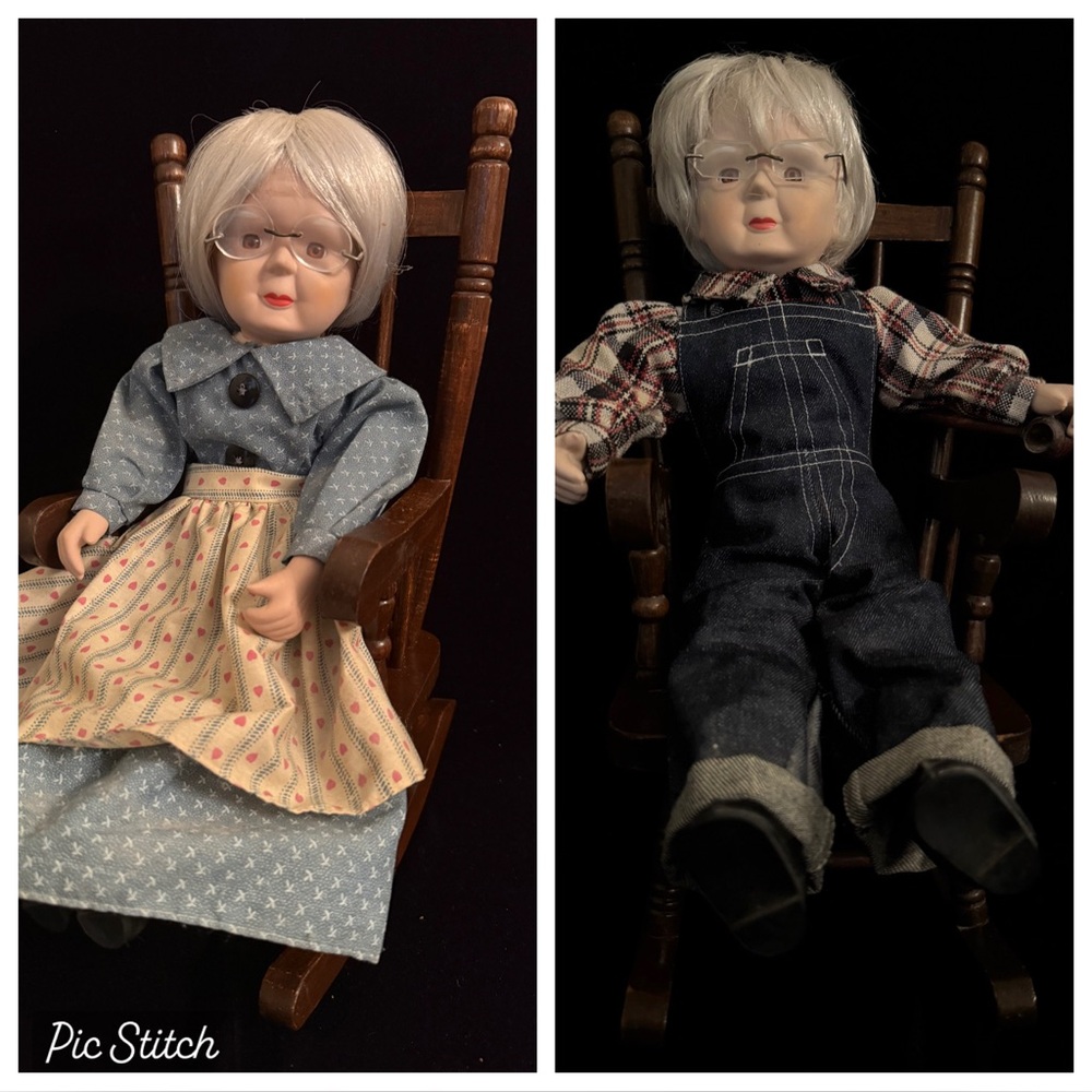 Vintage Porcelain Grandma And Grandpa 2 Dolls + Rocking Chairs Glasses
